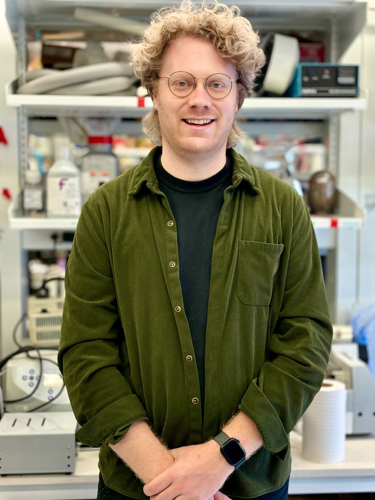 Zach Zeisler Headshot